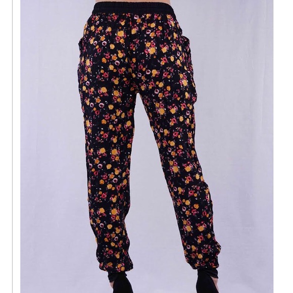 NWT Light weight casual joggers floral 05 - Picture 3 of 4